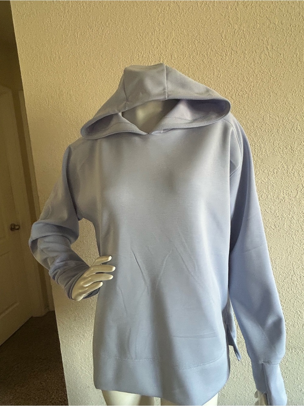 New Target Women’s M Blue Pullover Hoodie Fleece Relaxed Fit size M